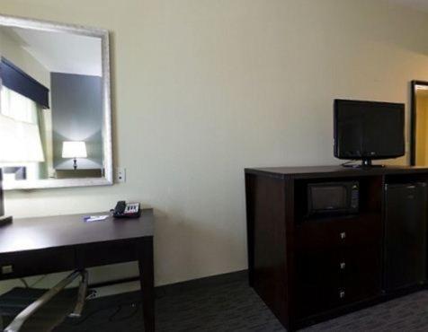 Holiday Inn Express Waycross Zewnętrze zdjęcie