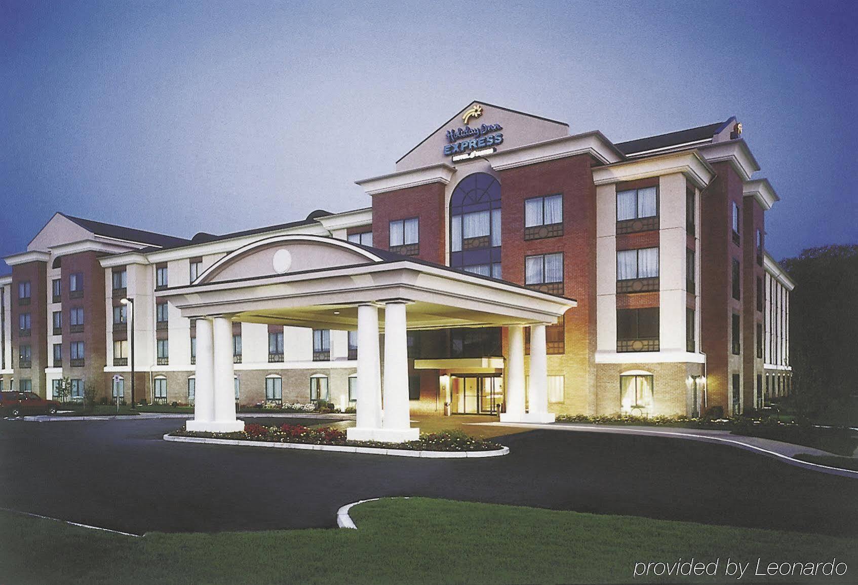 Holiday Inn Express Waycross Zewnętrze zdjęcie