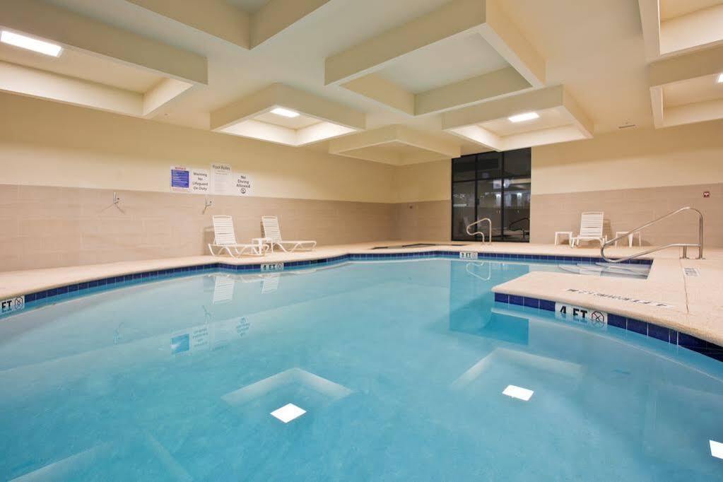 Holiday Inn Express Waycross Zewnętrze zdjęcie